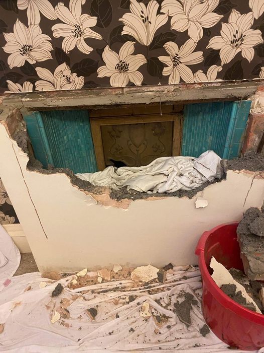 Jaw-Dropping Discovery Behind Bricked Wall In Vintage Victorian Home!