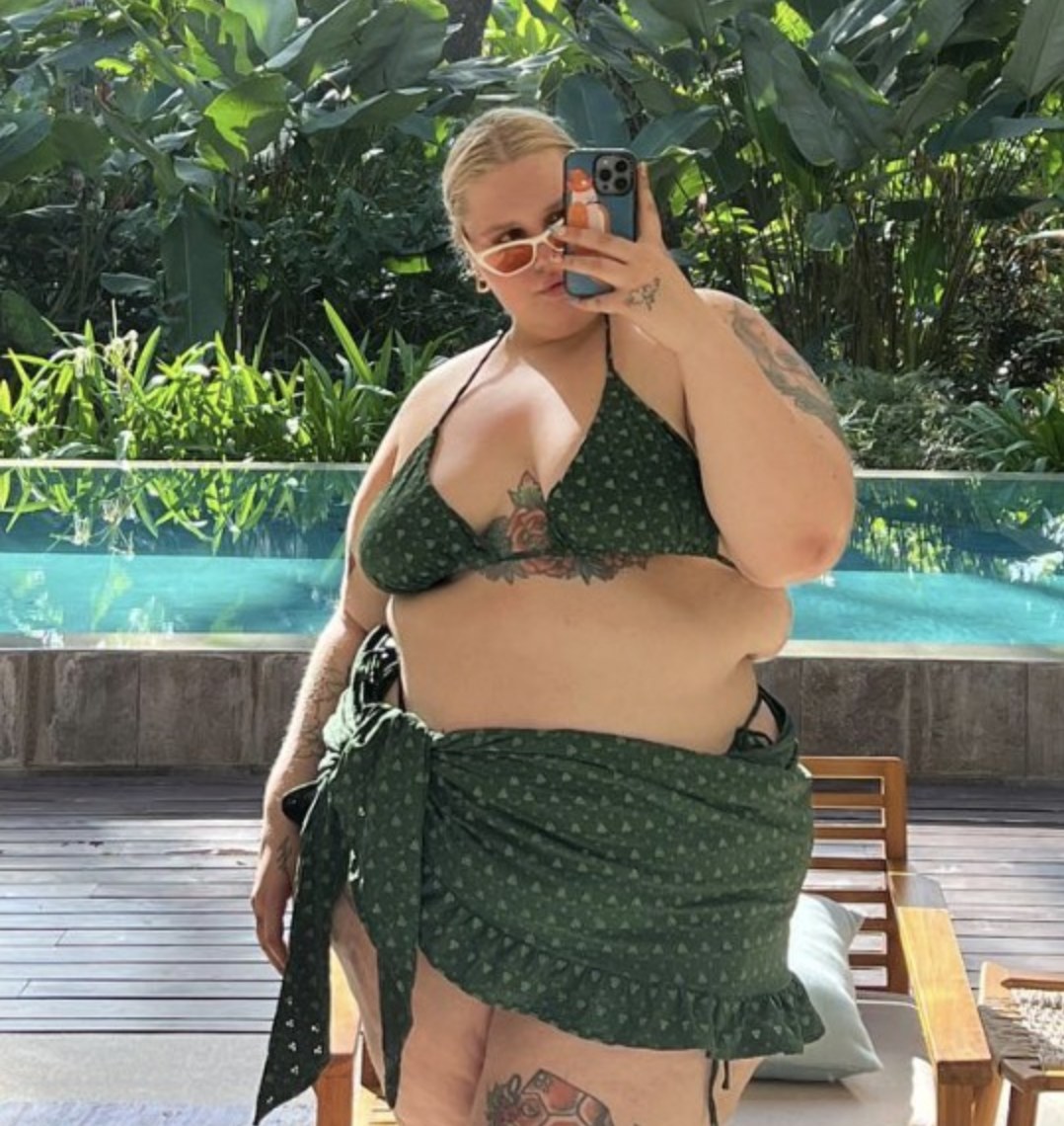Plus-sized model claps back at trolls who attack bikini photos – ‘look away